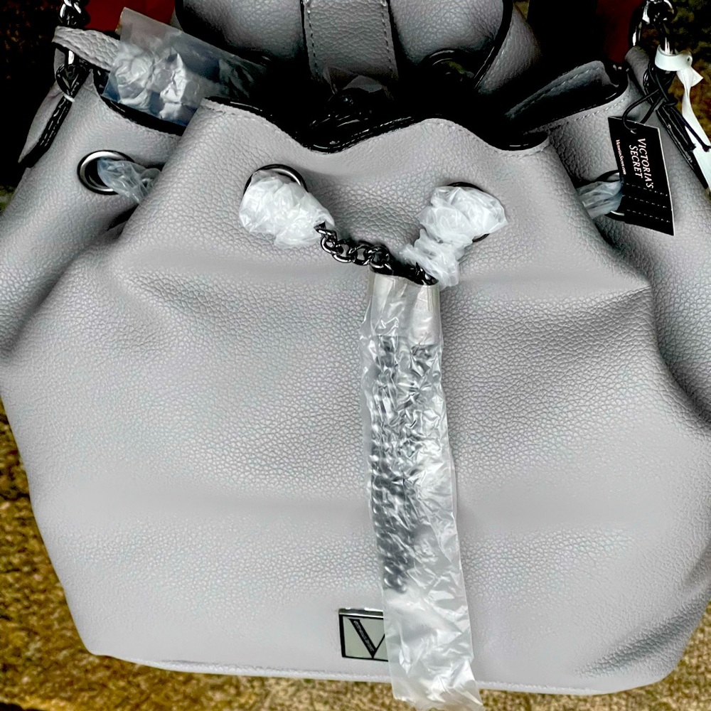 Victoria secret bag - Picture 5 of 6